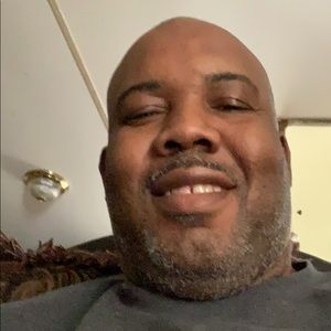 Meet your Posher, Derrick